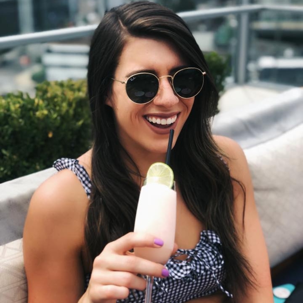 Meet your Posher, Jena